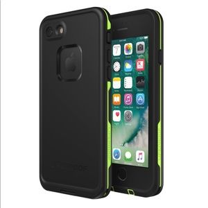 Lifeproof case Fre (NEW)